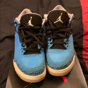 Powder Blue Jordan 3